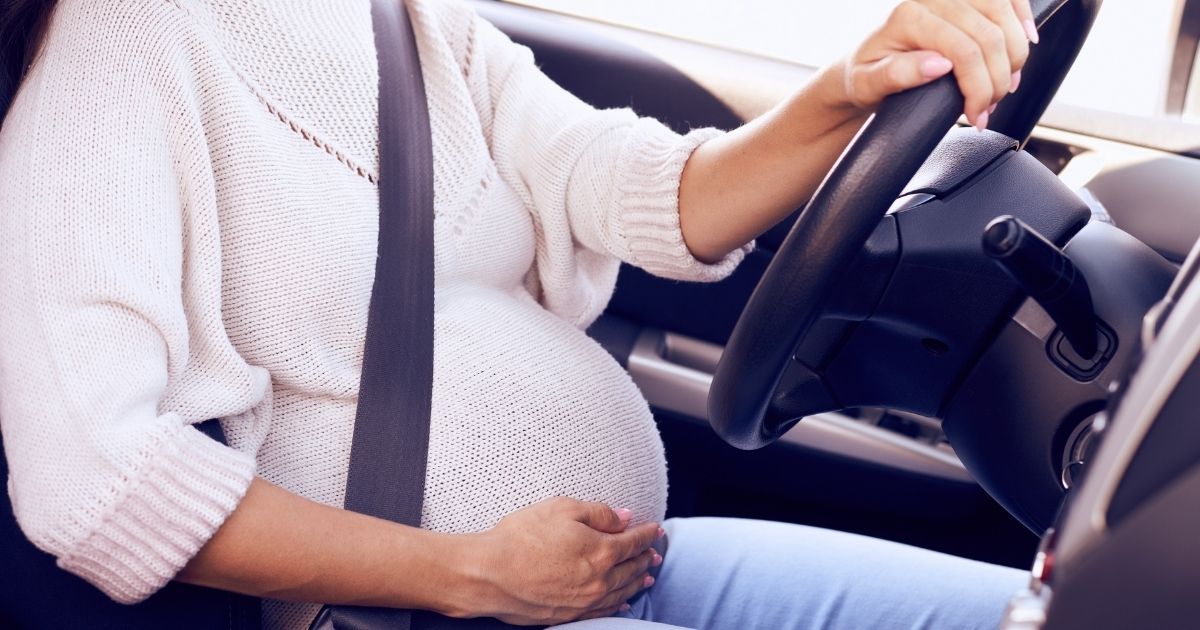 Car seat belt for pregnant women: Optimal protection even during pregnancy!